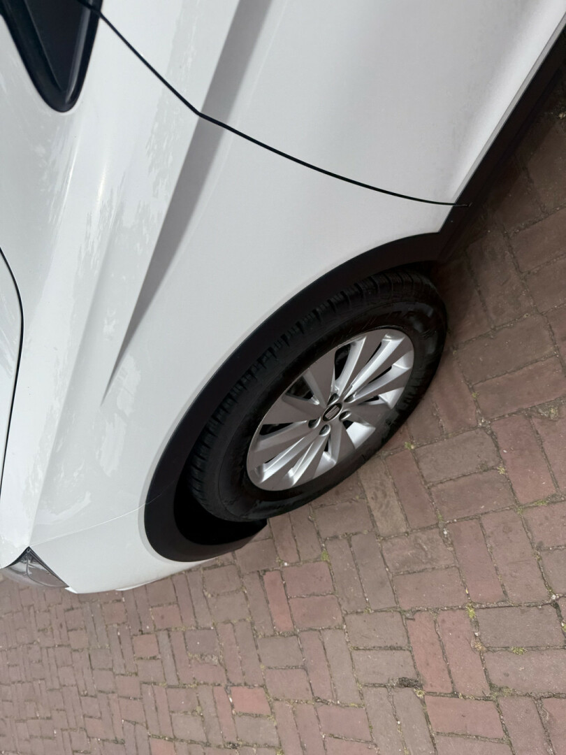 SEAT-Arona-19