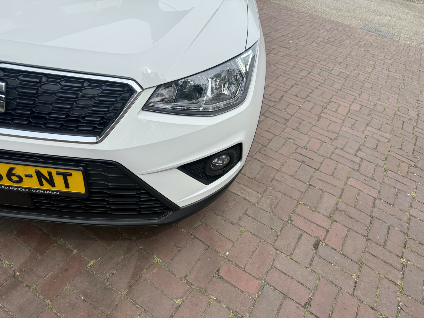 SEAT-Arona-27