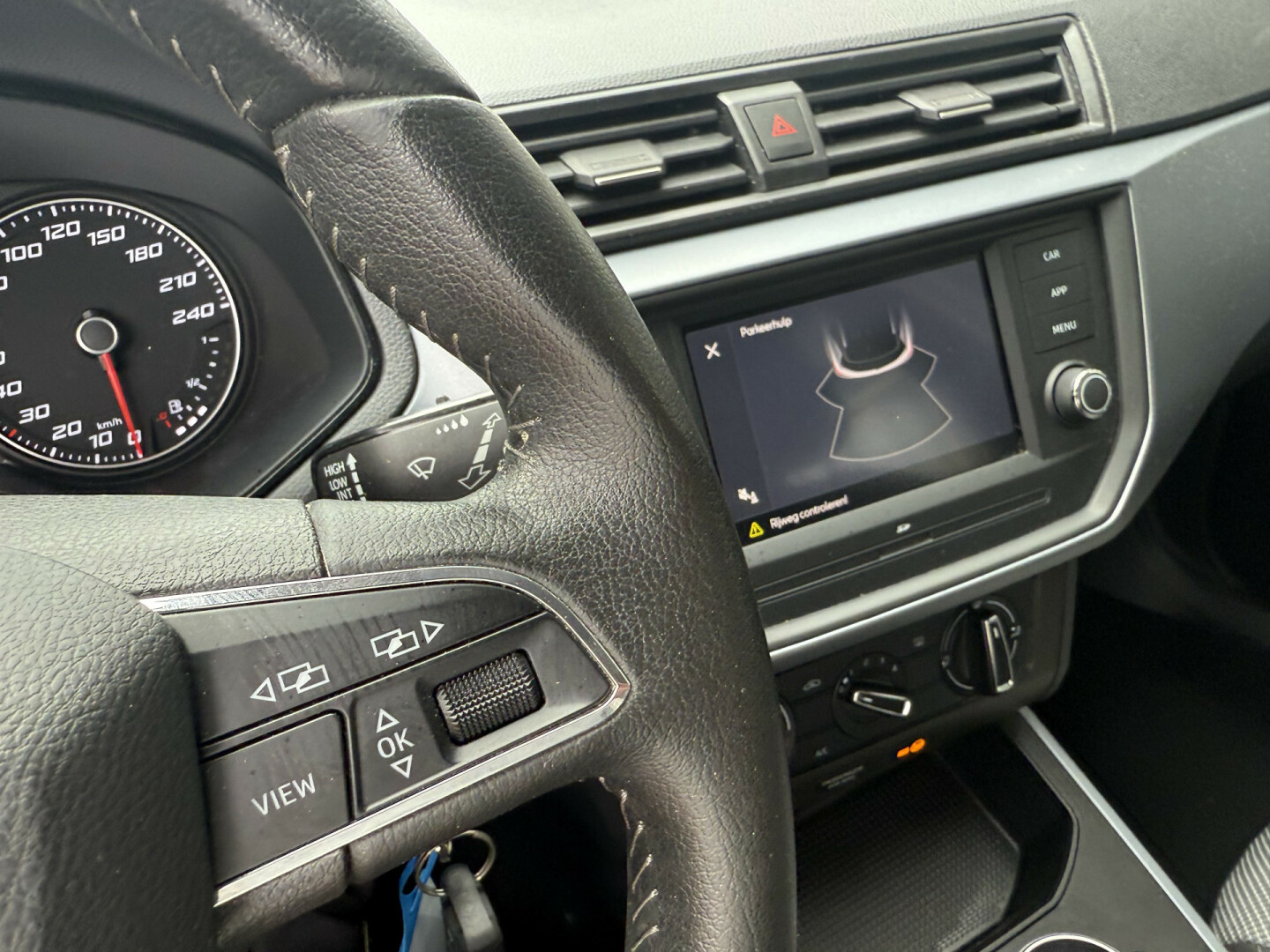 SEAT-Arona-29