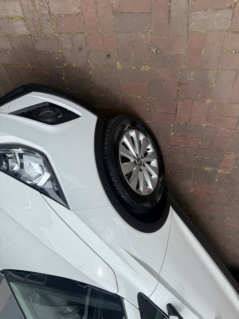 SEAT-Arona-32