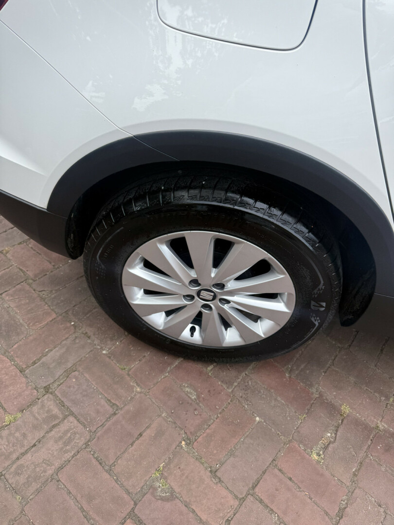 SEAT-Arona-51