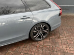 Volvo-V90-36