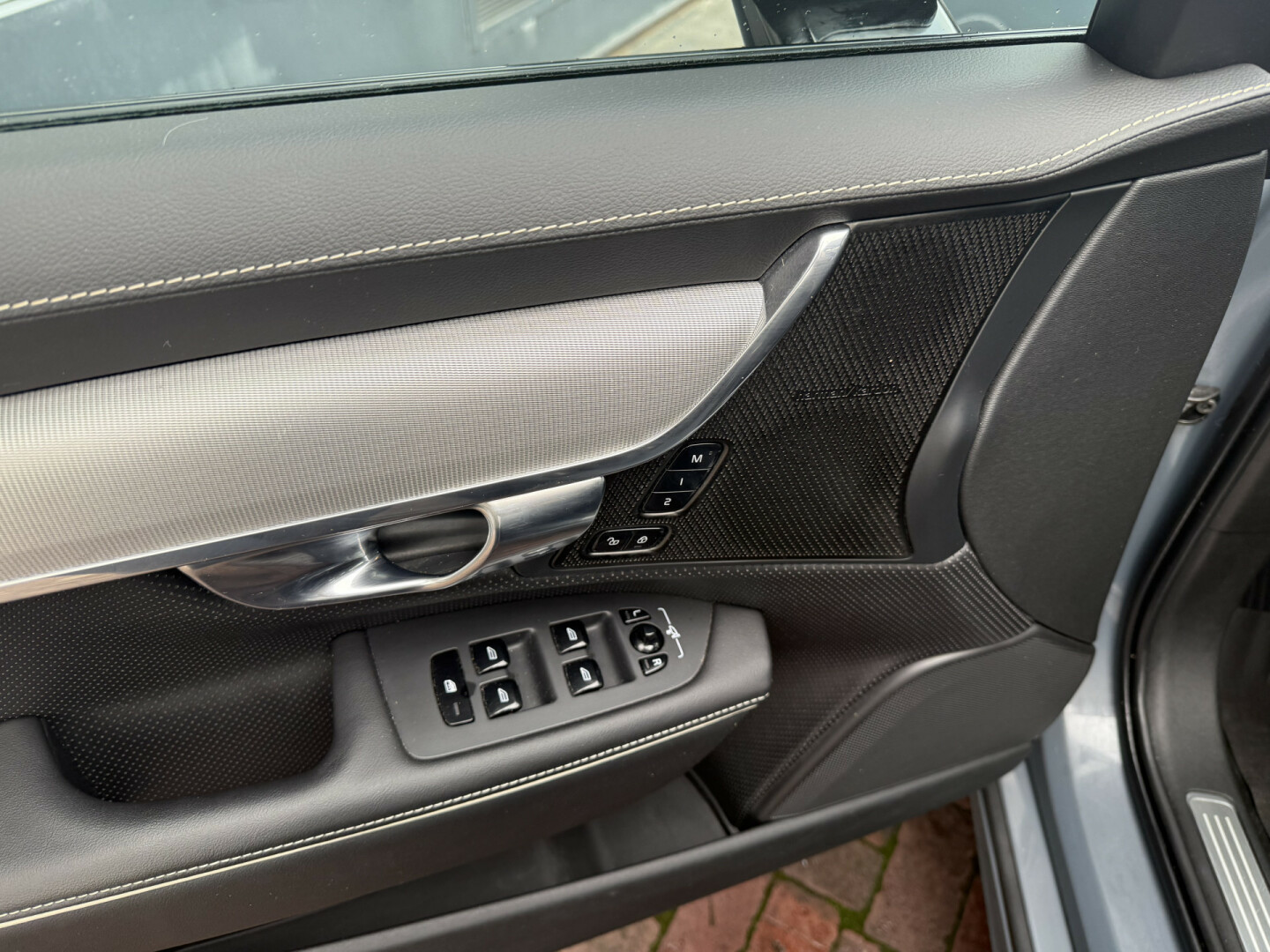 Volvo-V90-66