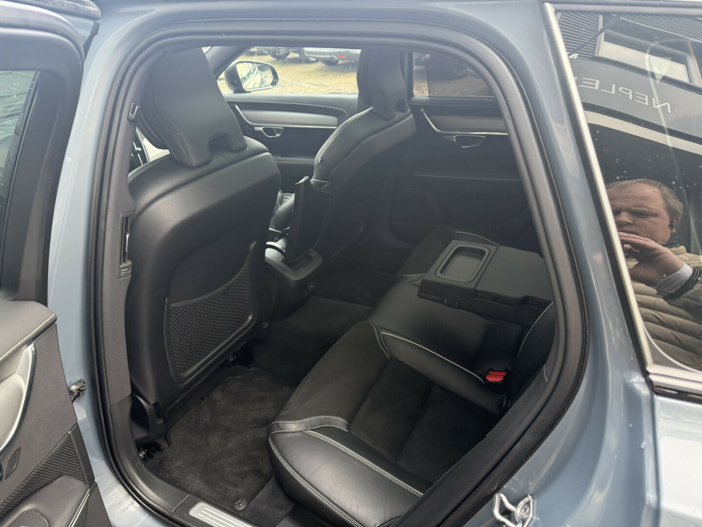 Volvo-V90-70