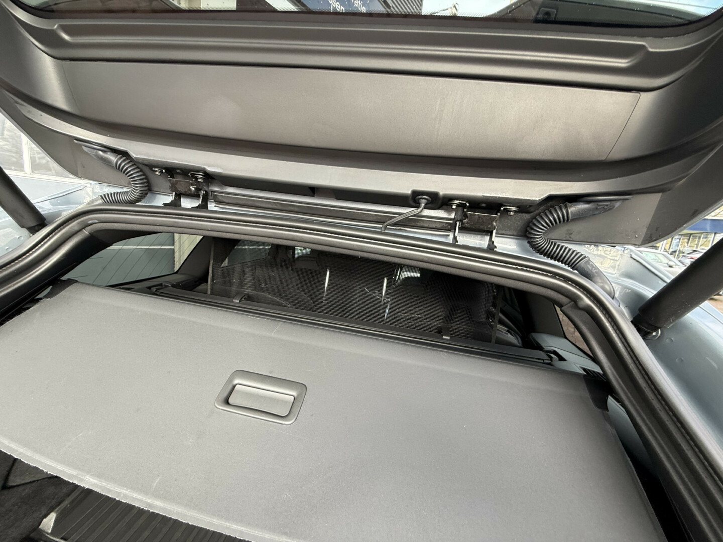 Volvo-V90-77