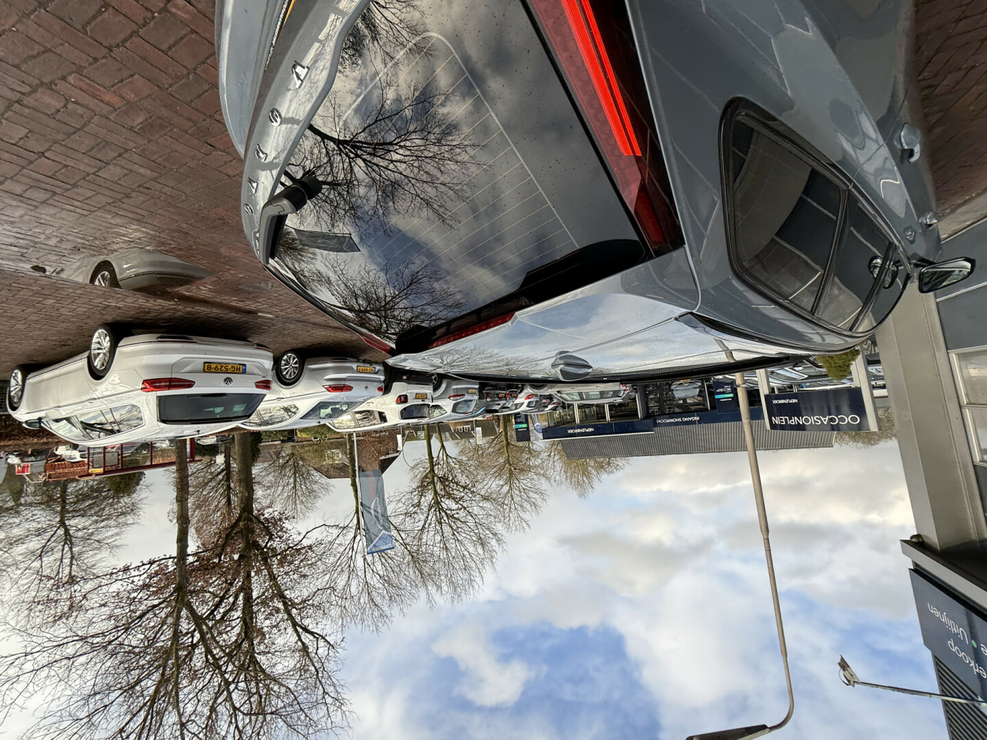 Volvo-V90-80